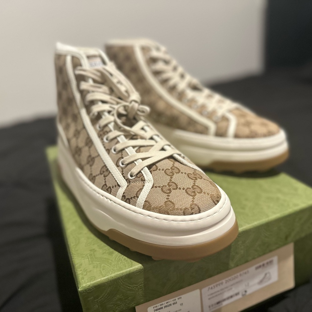 Authentic NWT Gucci Brown Patterned High-Tops with White Accents